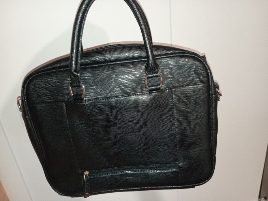 Mala computador Parfois nova