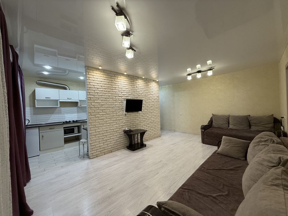 Оренда 2-кімнатної студії в Центрі, бульвар Українського Відродження