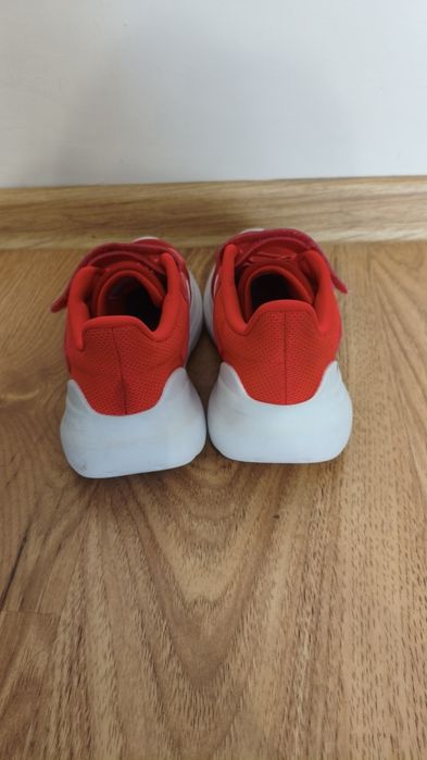Buty Adidas chłopięce rozm. 34