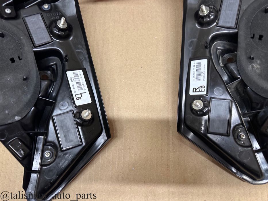 Toyota C-HR chr фонарь фара стоп ліхтар оптика задлня в навності