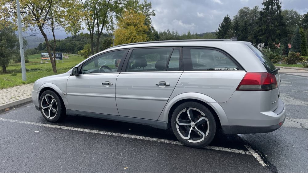 Opel Vectra C Kombi 2.2 benzyna