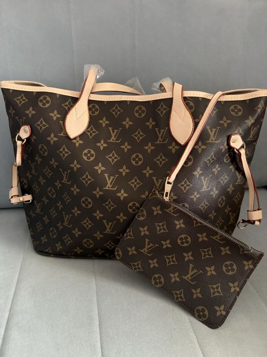 Torebka z kosmetyczka