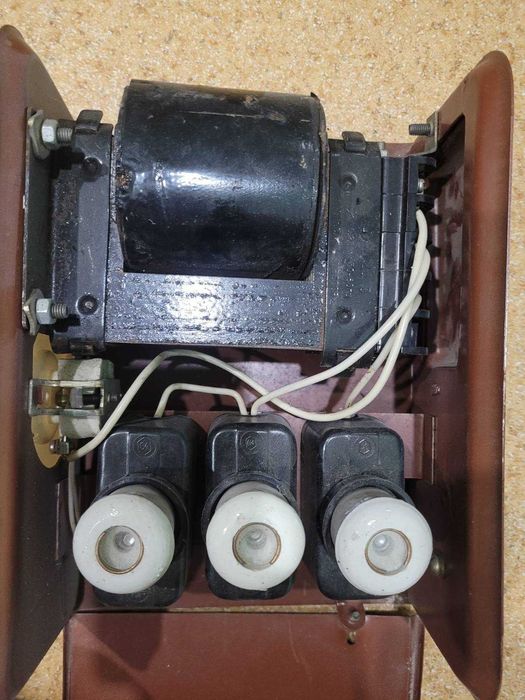 Трансформатор радянський понижуючий