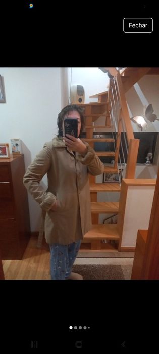 Casaco acolchoado com pelo sintetico