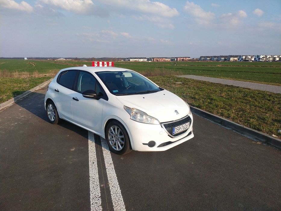 Peugeot 208 1.4 Hdi