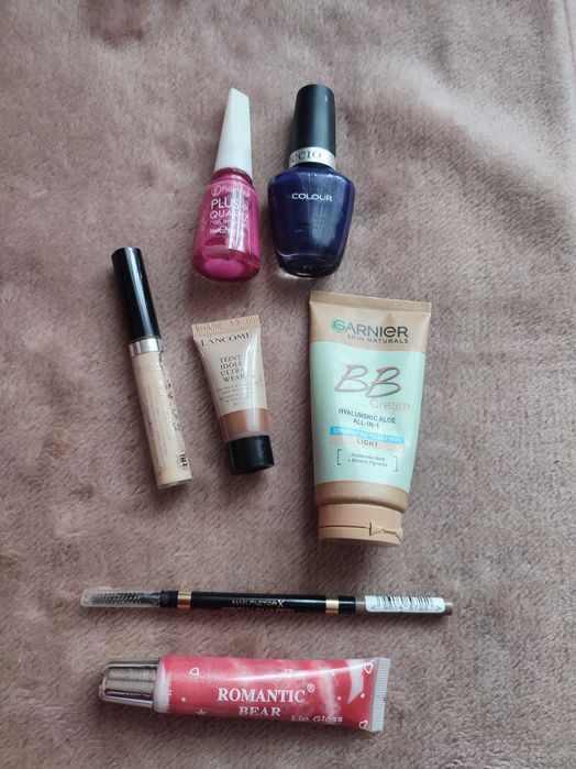 Косметика    декоративна