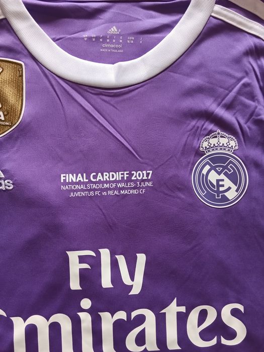 Camisola Retro do Real Madrid alternativa de manga comprida da final da liga dos campeões da época 16/17