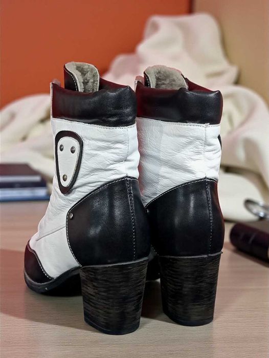 Зимние кожаные ботинки