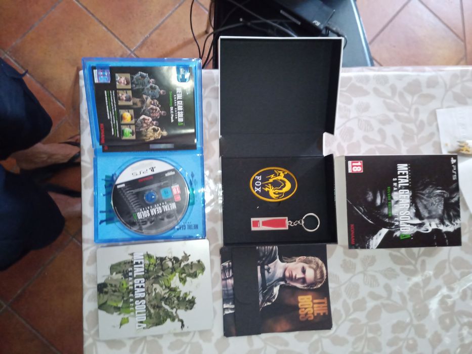 Metal gear solid snake eater deluxe edition