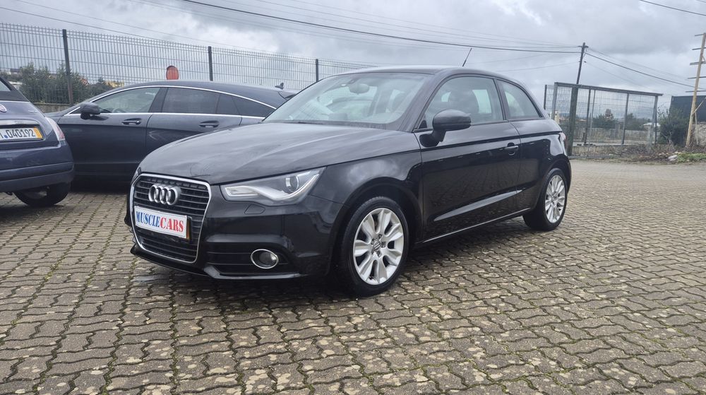Audi a1 1.4 tsi ..140 mil km ano 2011