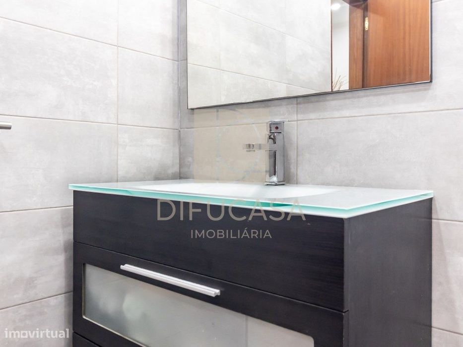 R363 Apartamento T3 1º Andar Amora