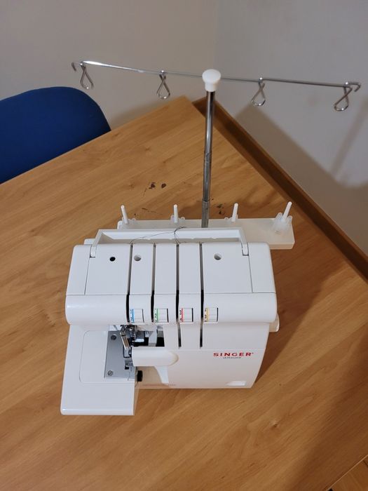 Máquina costurar