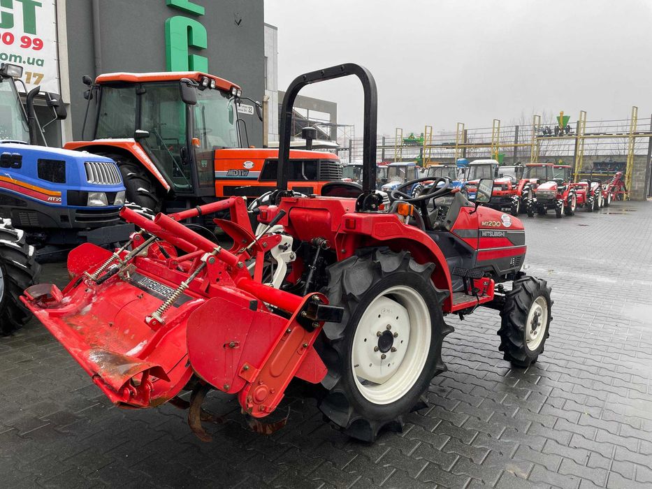 MITSUBISHI mt-200 Японський Трактор