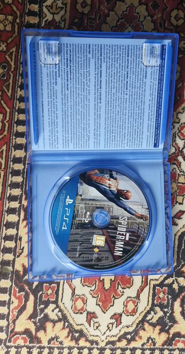 Gra spider-man  na ps4 / ps5 .