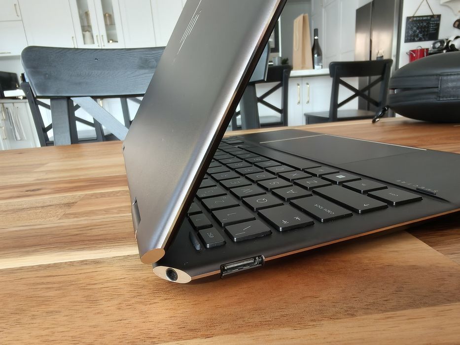 HP Spectre x360 2-in-1 i7-1355u/16gb/512gb/GARANTIA