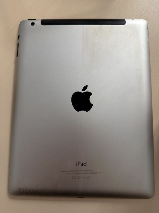 Ipad 4 працюючий