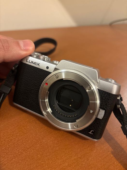 Câmera Panasonic Lumix GF7
