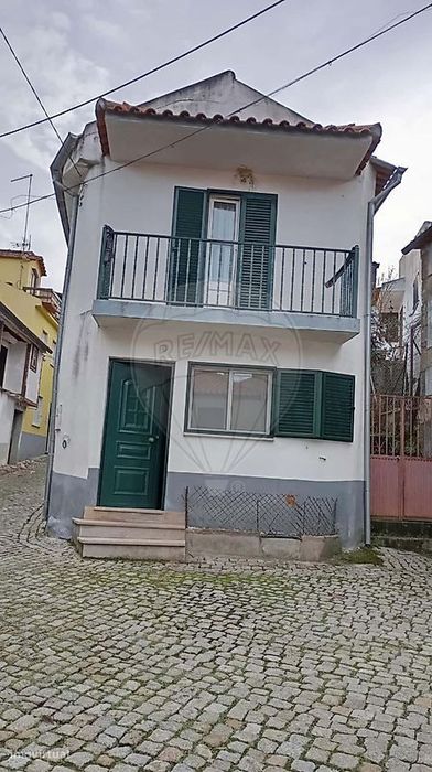 Moradia T2 para venda