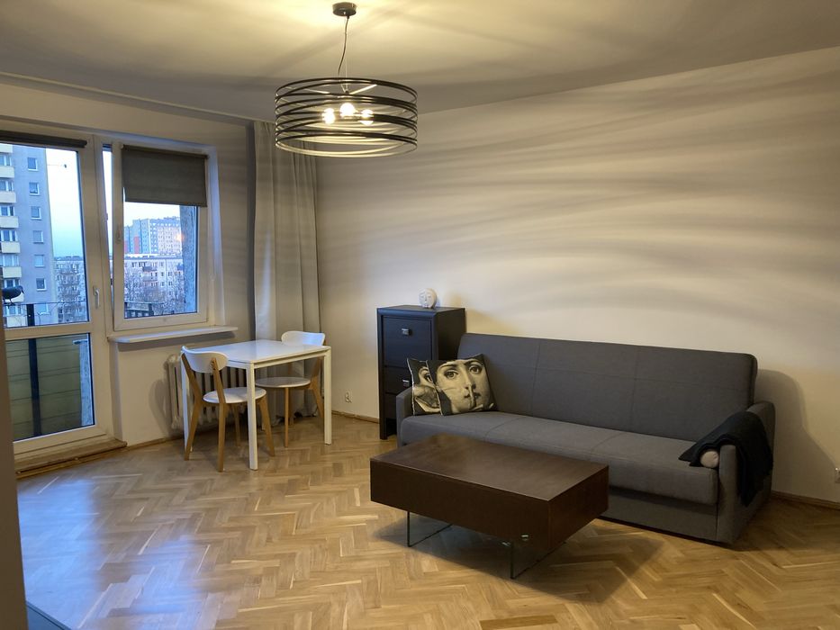 Kawalerka idealna dla pary lub singla. Świetna lokalizacja!