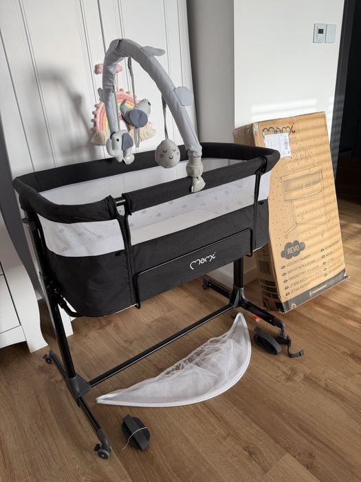 Lóżeczko turystyczne - dostawka Momi rewo