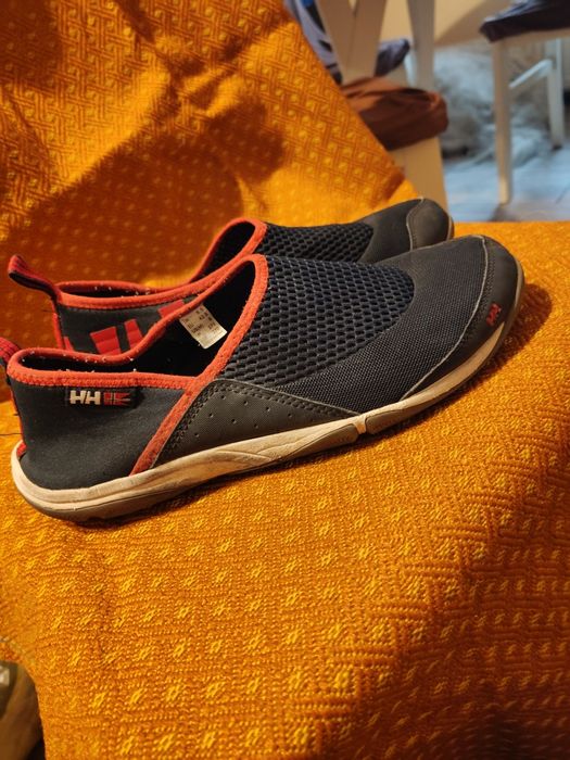 Helly Hansen buty sportowe 42.5