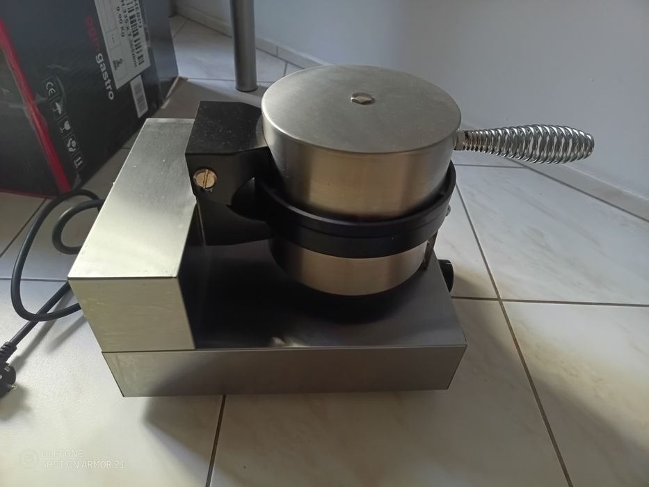 Profesjonalna maszyna do burgerów UFO, lodoburgerów