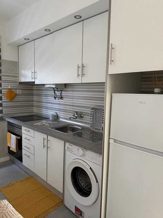 Apartamento mobilado e equipado com eletrodomésticos nos Moinhos da  Funcheira-Amadora