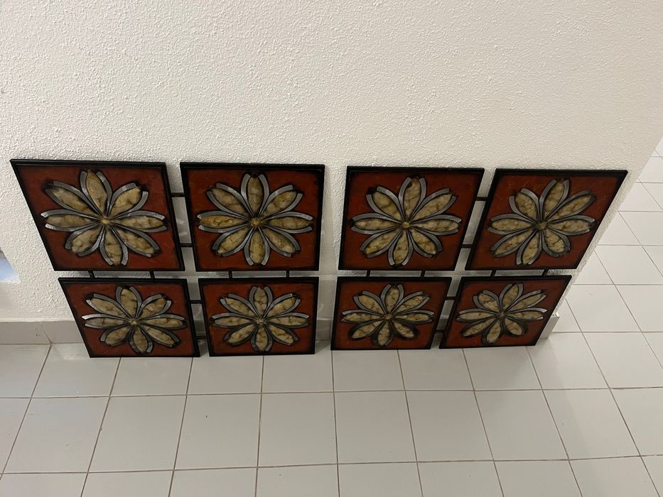 Quadro em metal para cabeceira de cama
