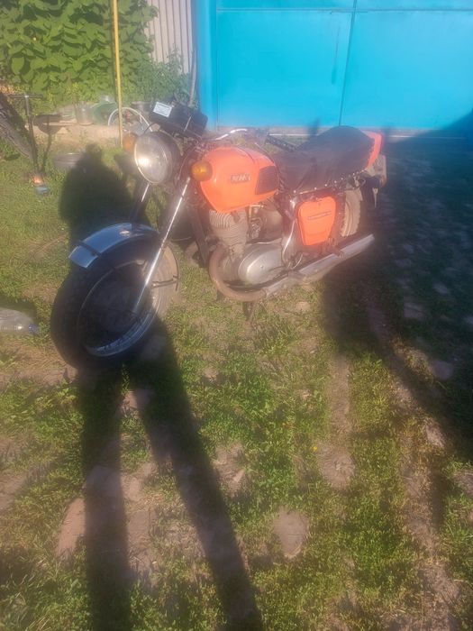 Продам  Іж планета 3