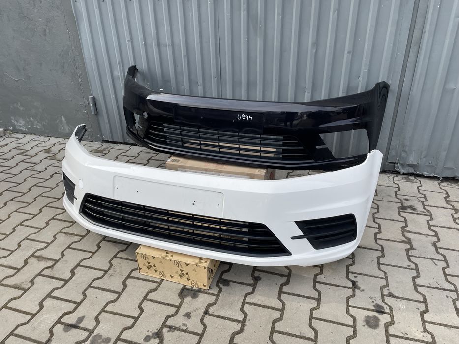 Бампер передній Volkswagen Caddy 2k5 оригінал