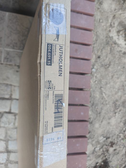 Stolik Ikea Jutholmen