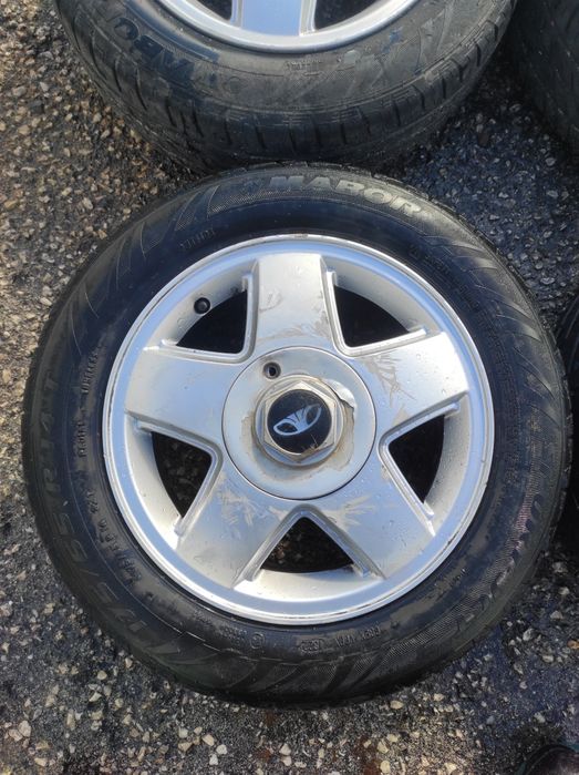 Jantes especiais 14 4x100 C/Pneus 175/65 Honda Nissan Opel Toyota