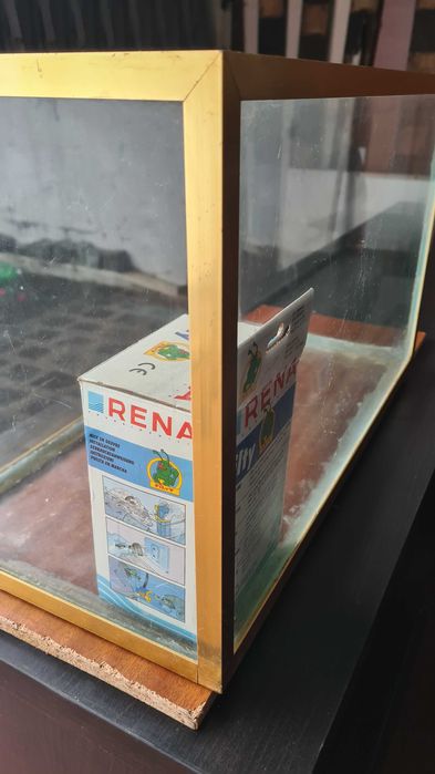 Aquário 40L com cantoneiras