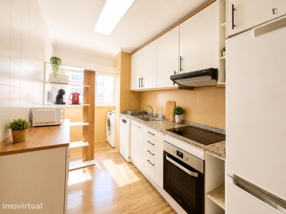 Apartamento com 1 quartos - localizado em Olaias Lisbon