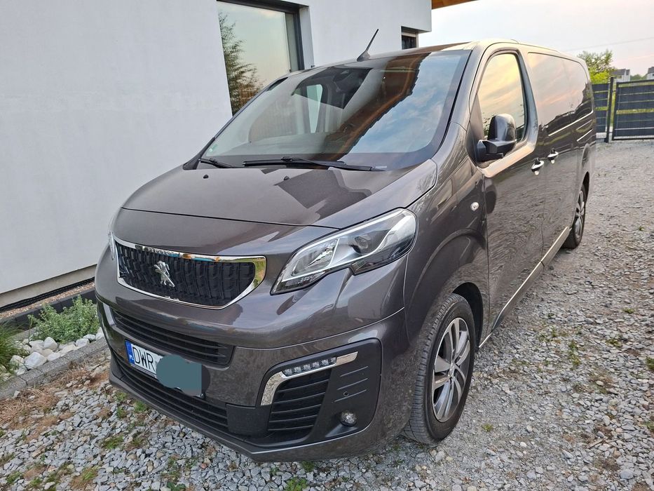 Peugeot Traveller
