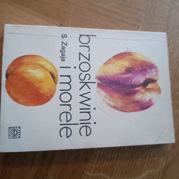 Brzoskwinie i morele S. Zagaja