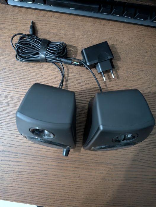 Colunas Logitech Z130