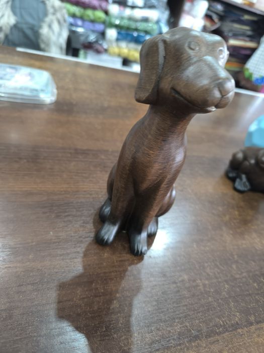 Ceramiczna figurka psa