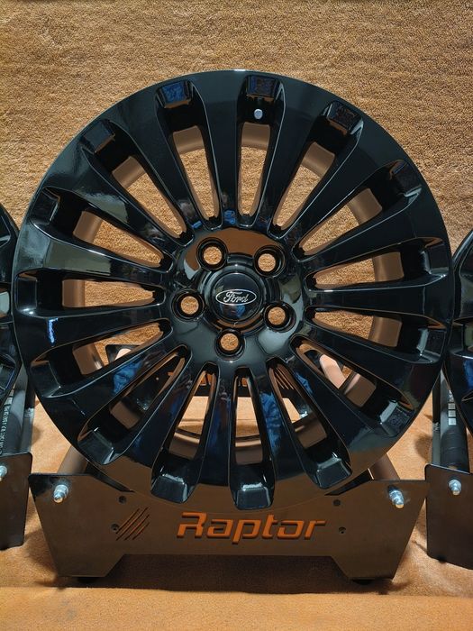 Felgi aluminiowe 17 '5x108 Ford Oe -czarny połysk -