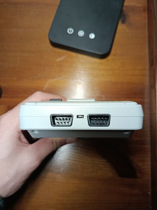 console retrô + 2 comandos