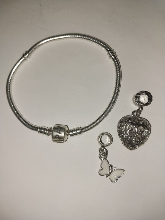 Браслет pandora оригинал 
размер 20
В носке был недо