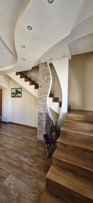 100м2-65000$!Два этажа!Центр!Таких вариантов больше нет!Е-Відновлення