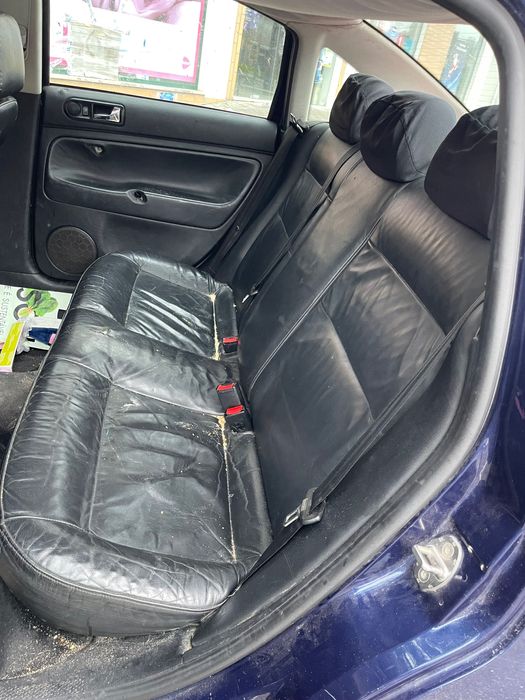 Carro passat ano 2000 pd