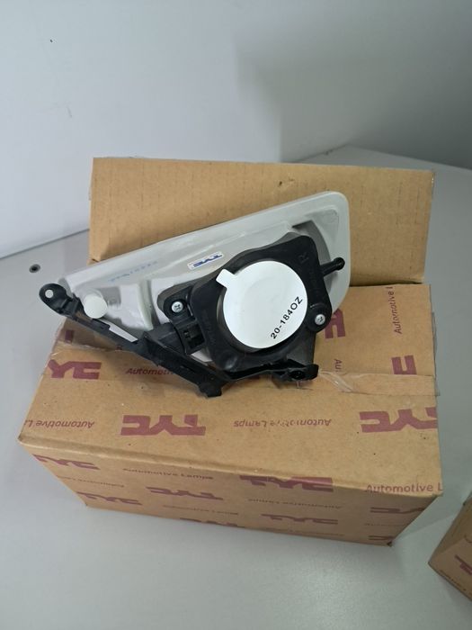 Farois de nevoeiro TYC para Ford Focus MK1 novos