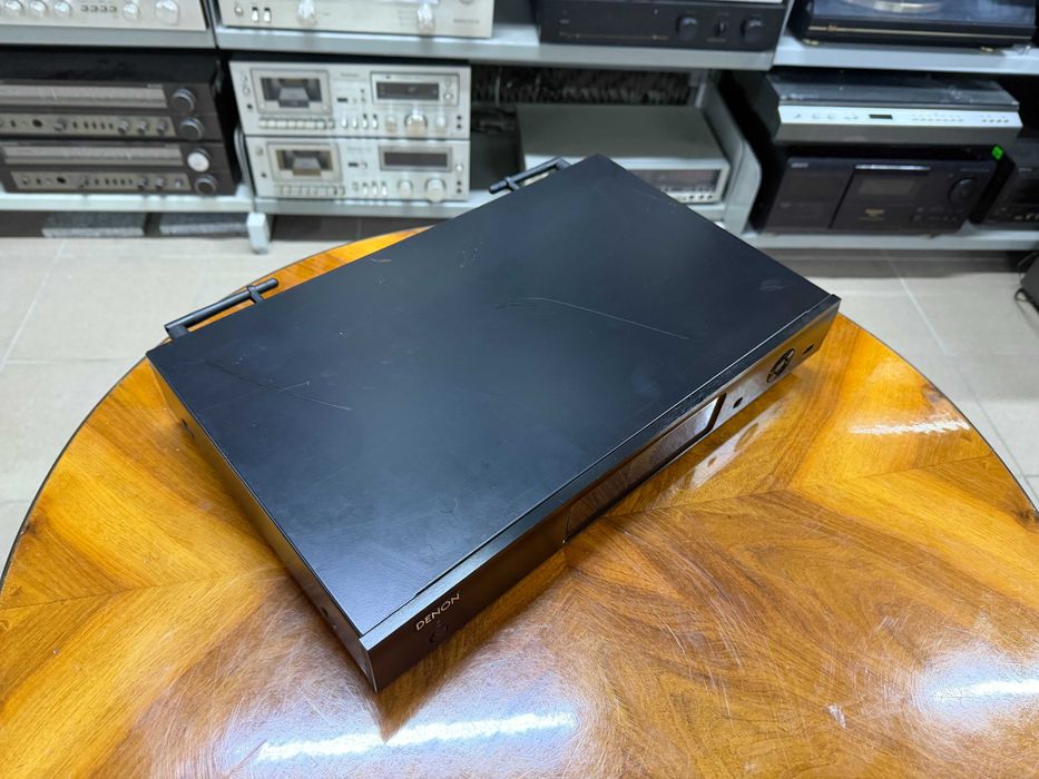 Streamer Denon DNP-730AE Audio Room