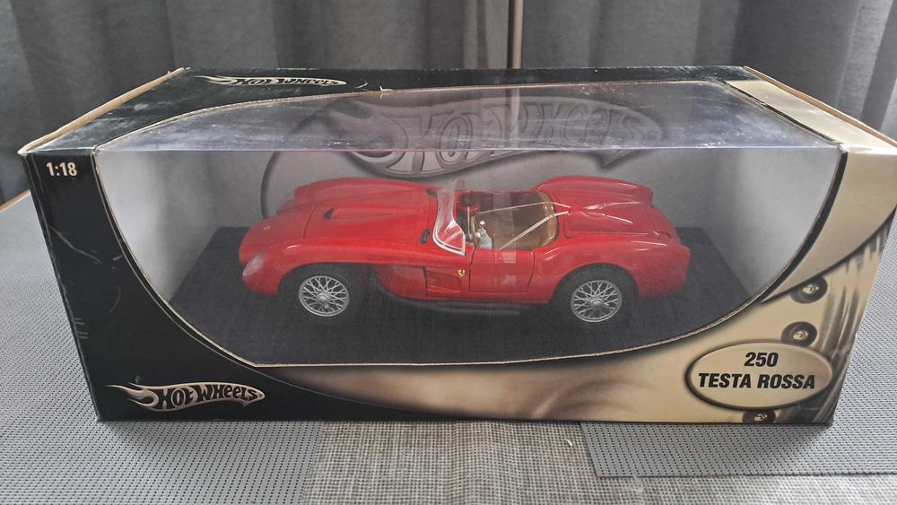 Ferrari 250 Testa Rossa hot wheels 1:18 Warszawa Wawer • OLX.pl