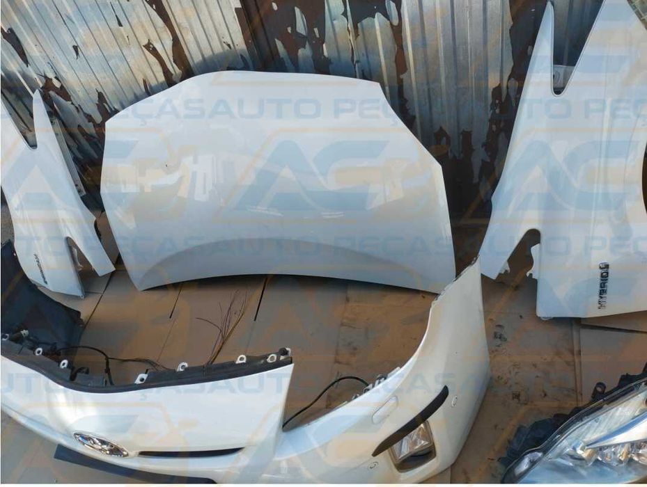 TOYOTA PRIUS III Frente Completa 2 0 0 9 - 2 0 1 5