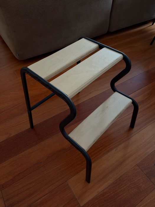 Escadote madeira IKEA