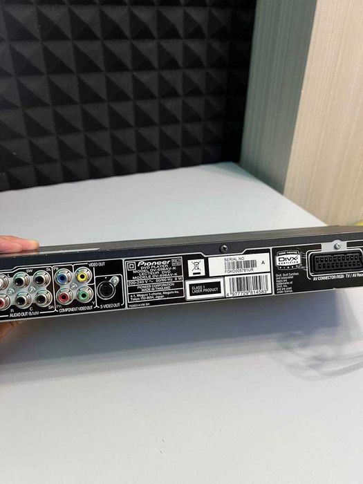 DVD-проигрыватель Pioneer DV-696AV