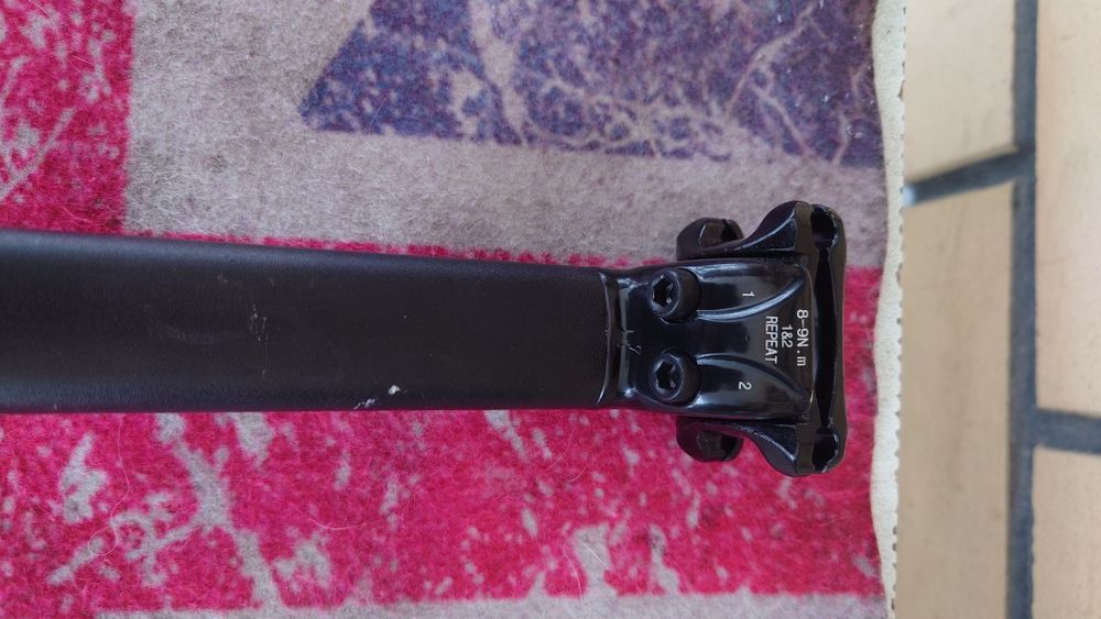 Підседільний штир Giant D-Fuse Alloy